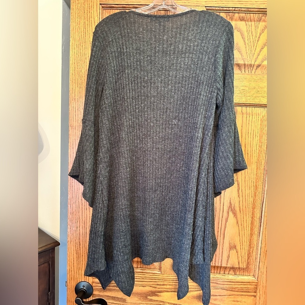 Relativity Women's Open-Front Ribbed Cardigan Sweater - Dark Gray - Picture 2 of 4